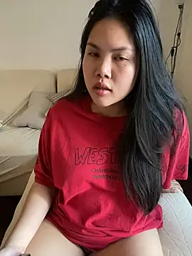 Snapshot of ammivami chatting on 12.24.24 ammivami online show from 12.24.24