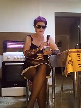 Ely Elenita online show from 11.24.25