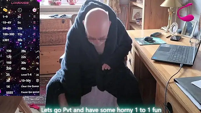 Snapshot of Adamdaddybear chatting on 03.21.26 Adamdaddybear online show from 03.21.26