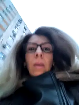 Snapshot of SukyGirl chatting on 02.08.25 SukyGirl online show from 02.08.25