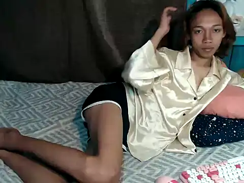 imtwinky online show from 10.27.25