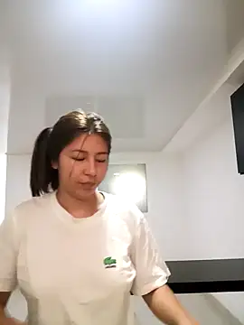 Sara Brownx online show from 12.21.25