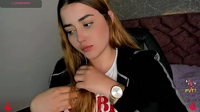 Lucia star   online show from 01.02.25