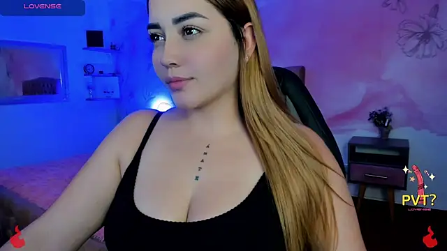 Lucia star   online show from 03.04.25