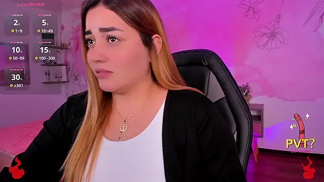 Lucia star   online show from 03.11.25