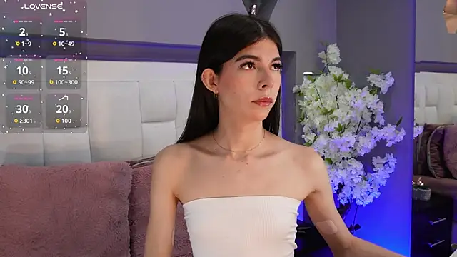 CuteAri online show from 10.27.25