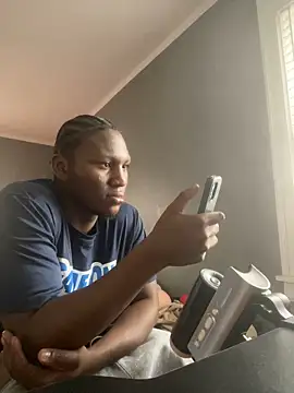 Festivitiesking1 online show from 11.24.25