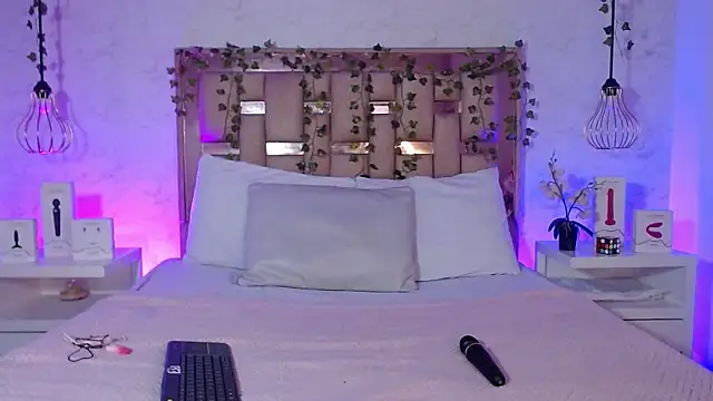 GigiVolkova online show from 09.10.25