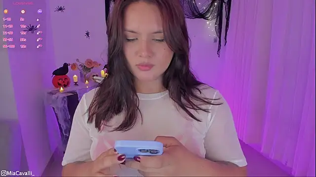 SabrinaVega online show from 10.29.25