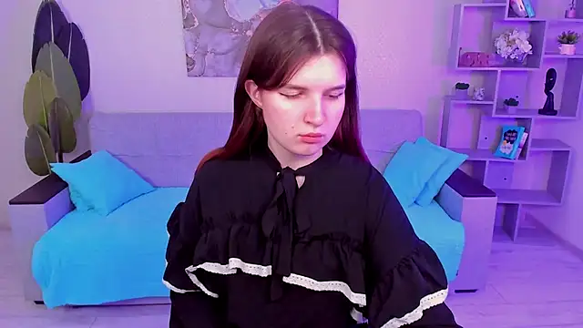 BonneyLove online show from 02.16.25