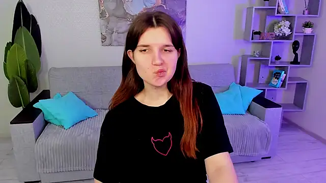 BonneyLove online show from 03.20.25