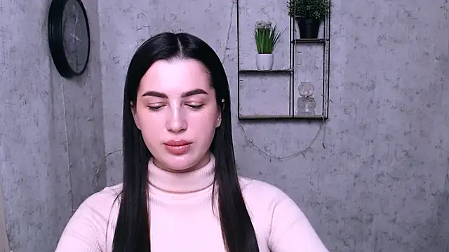 DivaKaily  online show from 01.20.25