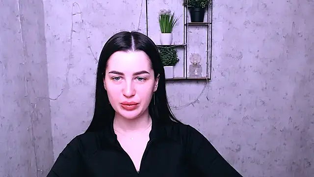 DivaKaily  online show from 02.18.25