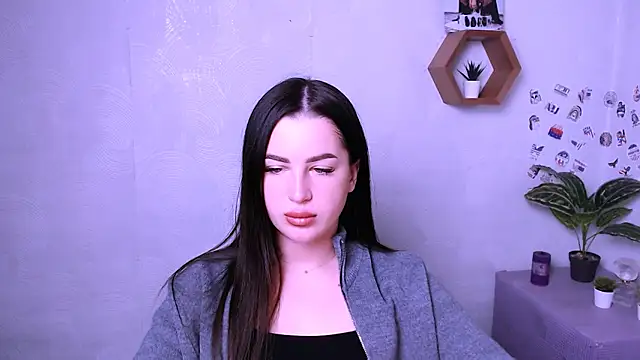 DivaKaily  online show from 10.01.25