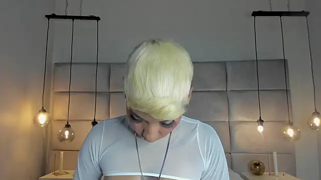 MiaMorgan  online show from 01.28.25