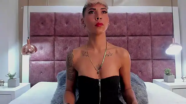 MiaMorgan  online show from 03.16.25