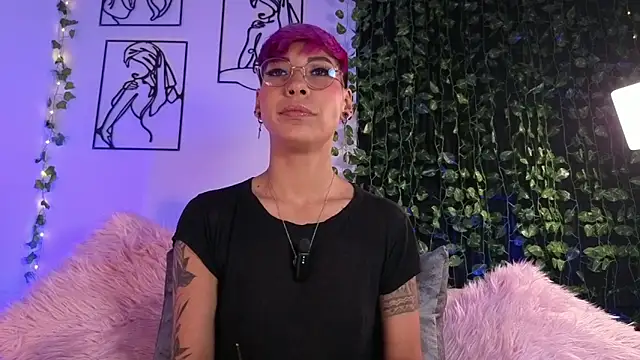 MiaMorgan  online show from 10.05.25