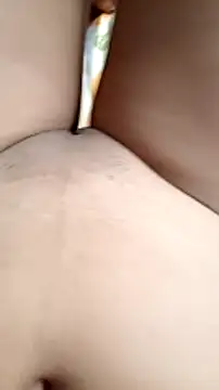 Snapshot of Khaleyssi chatting on 12.21.24 Khaleyssi online show from 12.21.24