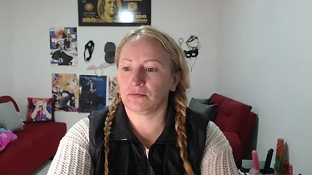 emperabigbootybigass online show from 10.03.25