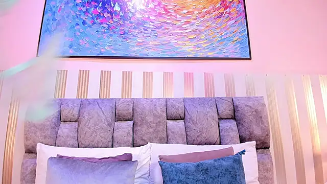 nova lane online show from 01.05.26