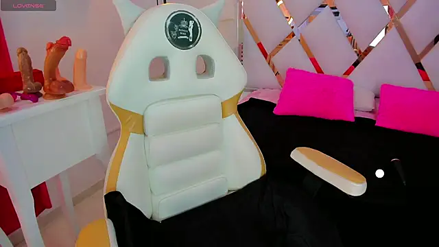 samy  milf online show from 09.26.25