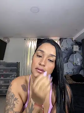 Snapshot of KatalinnaBrown chatting on 04.19.26 KatalinnaBrown online show from 04.19.26
