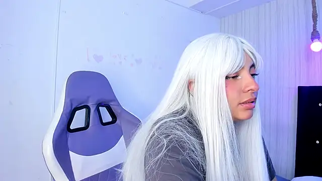 miku katsuragi online show from 12.16.25