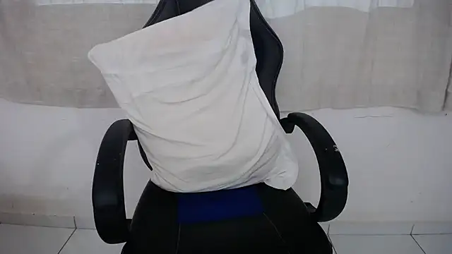 Snapshot of Apollo_21 chatting on 09.11.25 Apollo 21 online show from 09.11.25