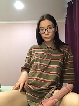 Snapshot of Milka23 chatting on 01.16.25 Milka23 online show from 01.16.25