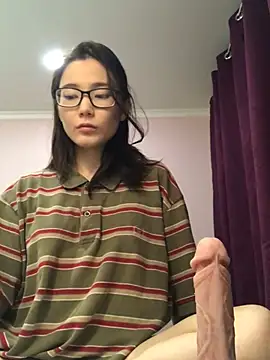 Snapshot of Milka23 chatting on 01.16.25 Milka23 online show from 01.16.25