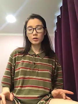 Snapshot of Milka23 chatting on 01.18.25 Milka23 online show from 01.18.25
