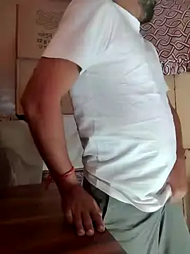 Jayesh Love online show from 01.08.25