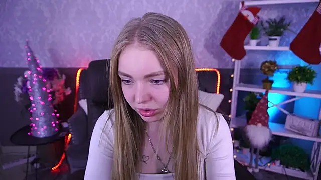 EmilySunshineS online show from 12.20.25