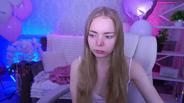 EmilySunshineS online show from 02.19.26