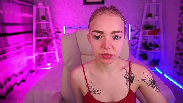 EmilySunshineS online show from 05.11.26