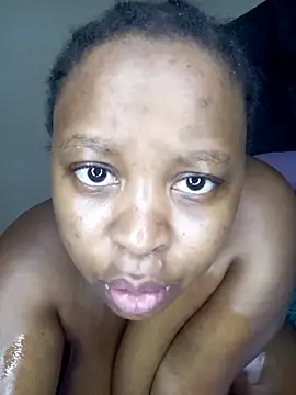 Hotty-boobsxxx online show from 10.27.25