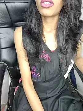 glam goddess online show from 01.02.25