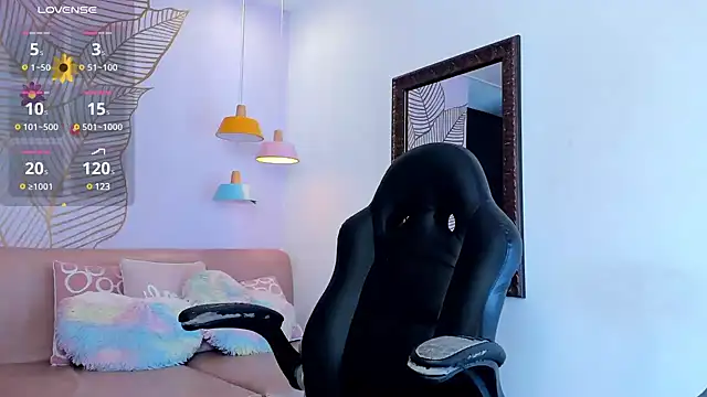 GiaFu online show from 02.10.25