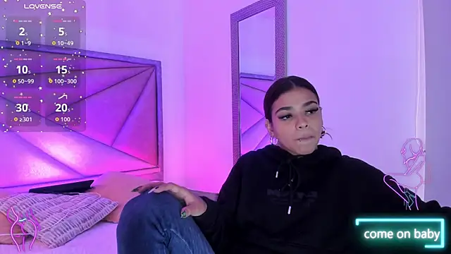 GiaFu online show from 10.17.25