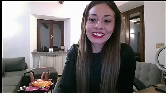 Snapshot of KarolinaReaper chatting on 03.13.26 KarolinaReaper online show from 03.13.26