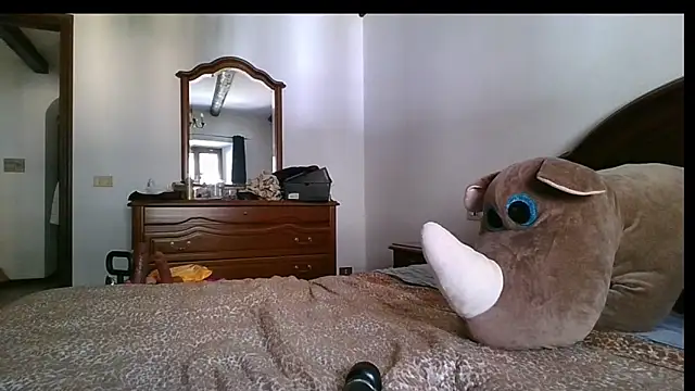 Snapshot of KarolinaReaper chatting on 03.17.26 KarolinaReaper online show from 03.17.26