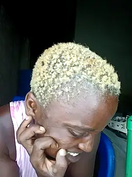 Snapshot of Crazybitchtheanalgoddess4 chatting on 01.03.25 Crazybitchtheanalgoddess4 online show from 01.03.25