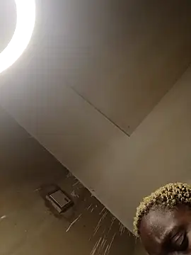 Snapshot of Crazybitchtheanalgoddess4 chatting on 02.13.25 Crazybitchtheanalgoddess4 online show from 02.13.25