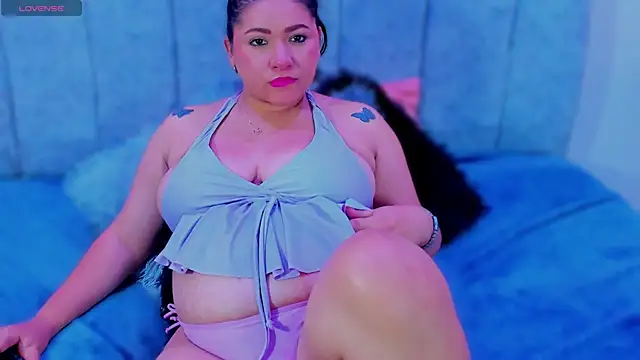 Snapshot of leny_ga chatting on 09.20.25 leny ga online show from 09.20.25