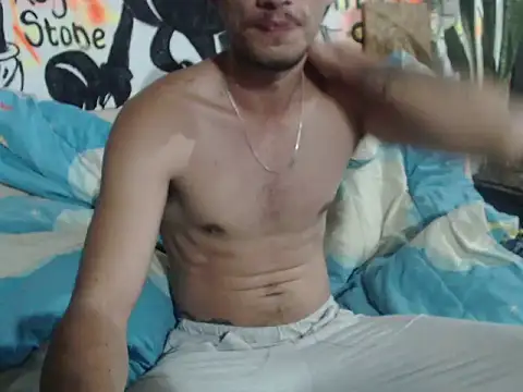 roystonee01 online show from 09.09.25