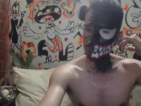 roystonee01 online show from 11.01.25