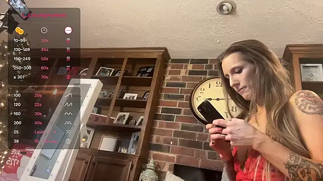 Snapshot of Dani_Dragon69 chatting on 12.16.24 Dani Dragon69 online show from 12.16.24