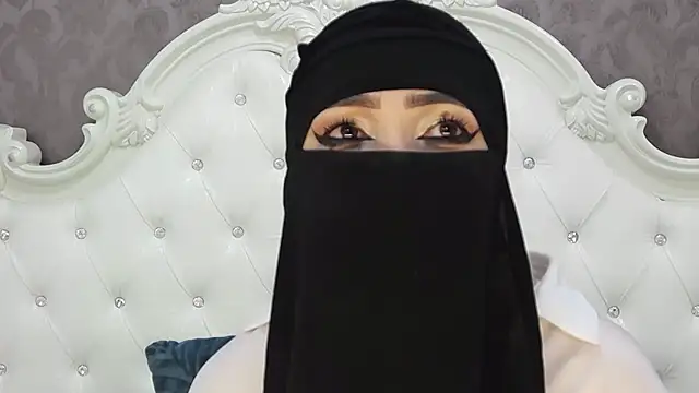 Snapshot of Hajar_Kar chatting on 06.27.26 Hajar Kar online show from 06.27.26