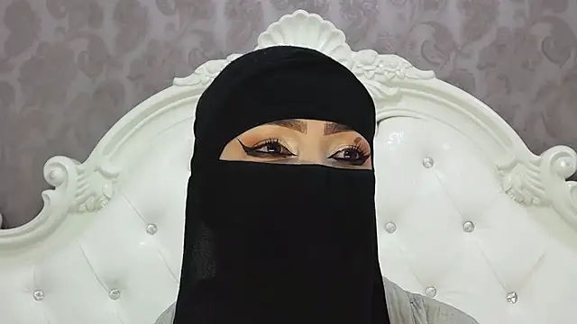 Snapshot of Hajar_Kar chatting on 07.24.26 Hajar Kar online show from 07.24.26