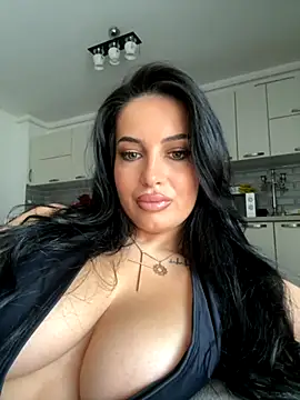 Snapshot of melissablack chatting on 09.16.25 melissablack online show from 09.16.25